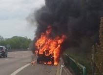 Notre 4x4 prend feu sur l autoroute A13